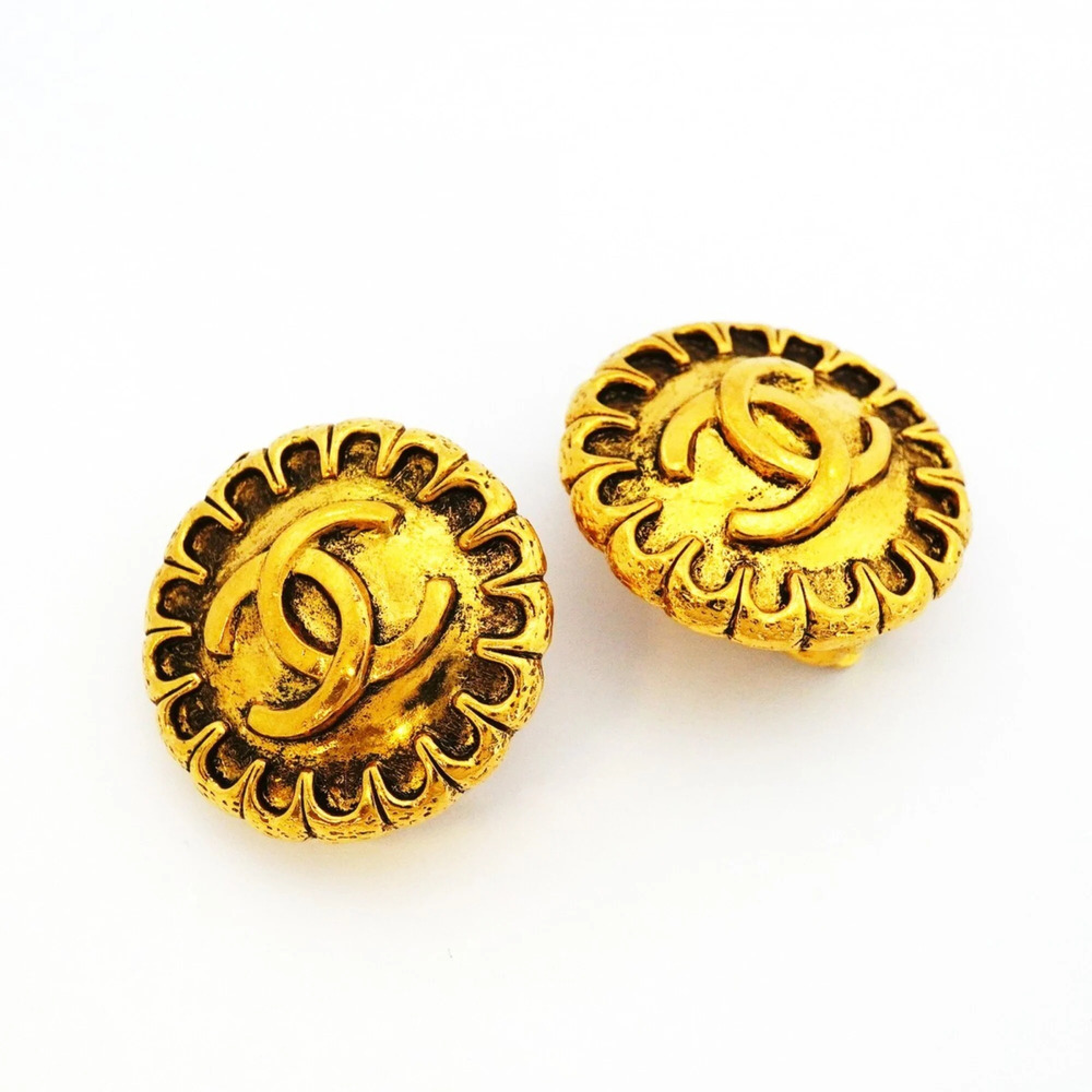 CHANEL Authentic Gold Logo Earrings - Picture 2 of 5